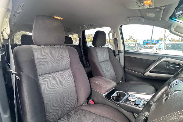 2020 Mitsubishi Pajero Sport QF GLX SUV Image 16