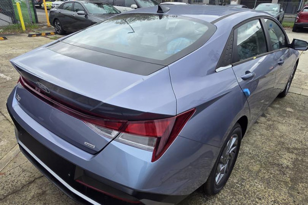 2026 Hyundai i30 CN7.V4 Hybrid Sedan Image 4