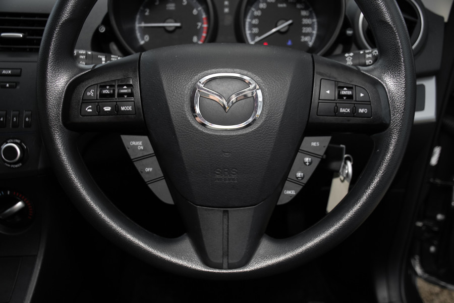 2013 Mazda 3 Neo Hatch Image 11