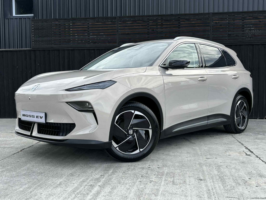 2026 MY25 MG MGS5 EV ZS3EM Essence 62 SUV Image 20