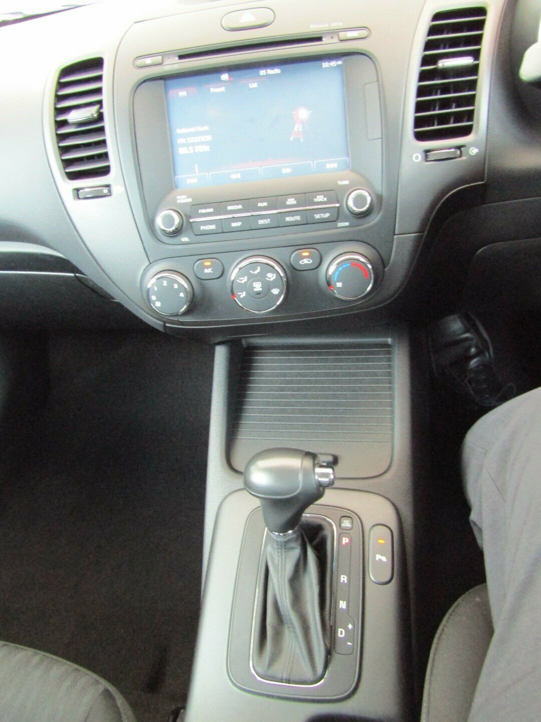 2015 Kia Cerato YD S Premium Hatchback Image 13