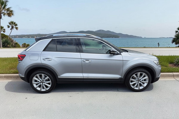 2026 Volkswagen T-Roc D11 110TSI Style SUV Image 2