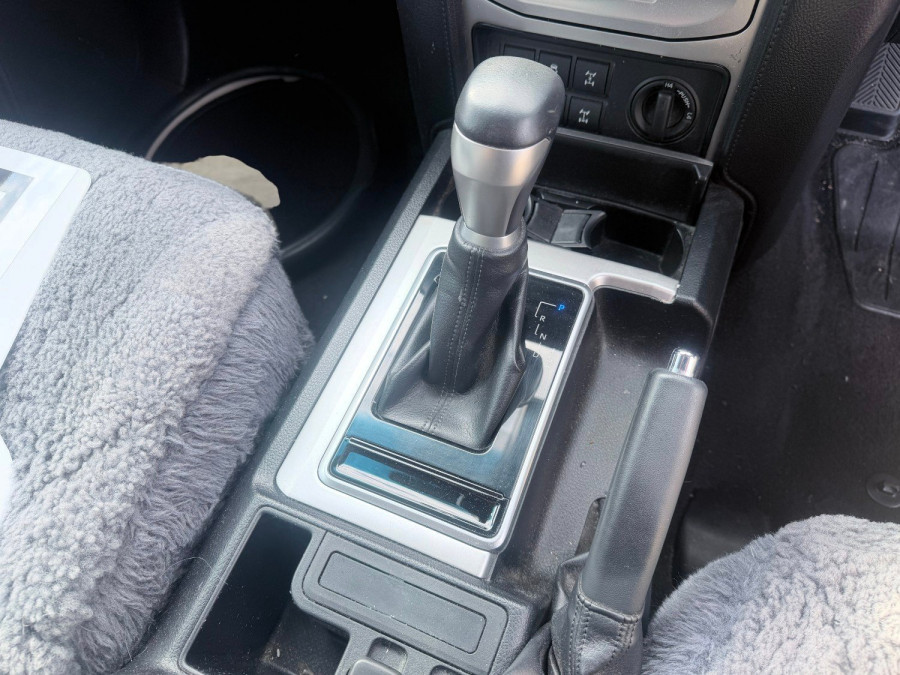 2019 Toyota LandCruiser Prado GDJ150R GXL SUV Image 12