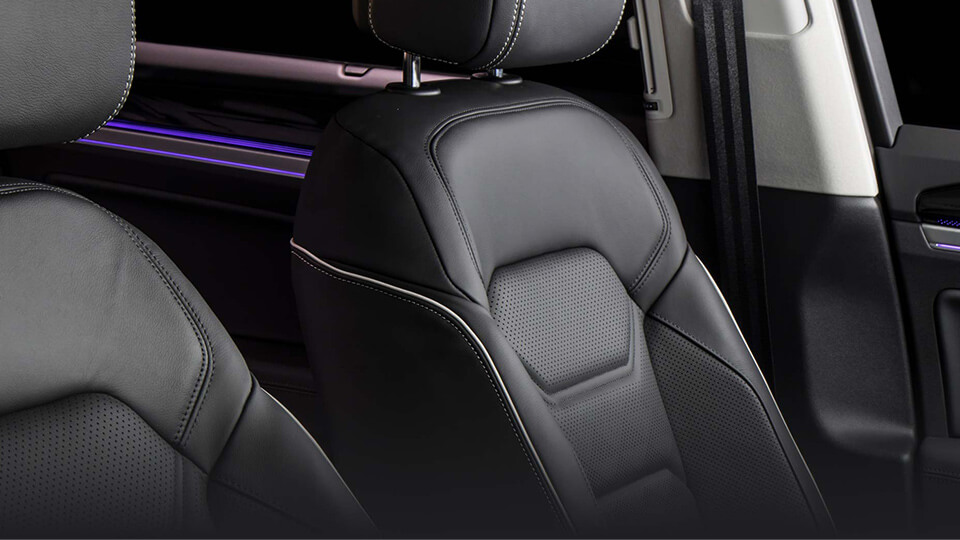  Heated & Ventilated front seats with massage function* Image