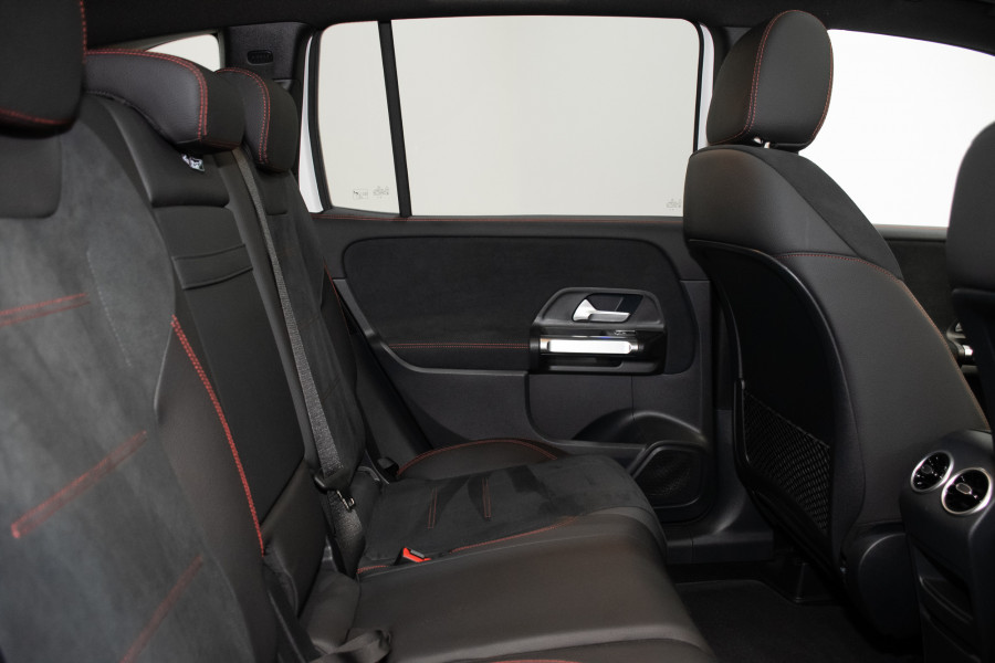 2025 Mercedes-Benz GLB-Class 250 4matic SUV