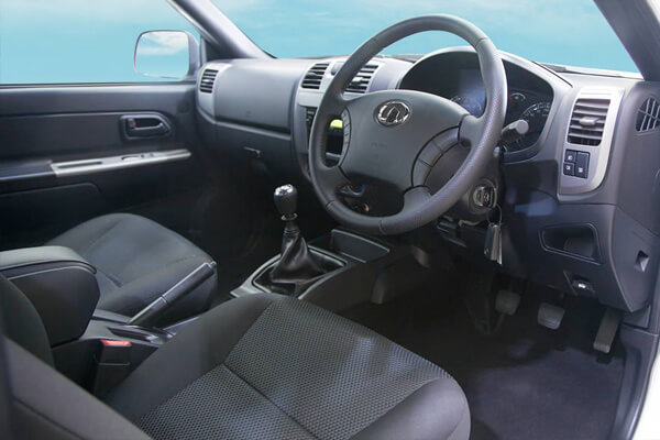 Steed Single Cab Diesel What's it got?