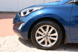 2013 MY14 Hyundai Elantra MD3 Trophy Sedan Image 5