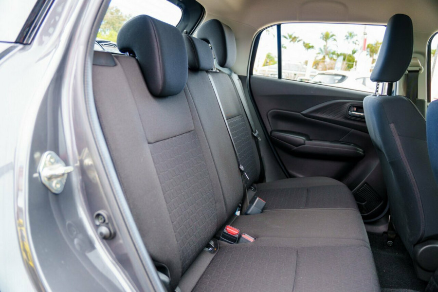 2026 Suzuki Swift UZ Hybrid Hatch Image 9