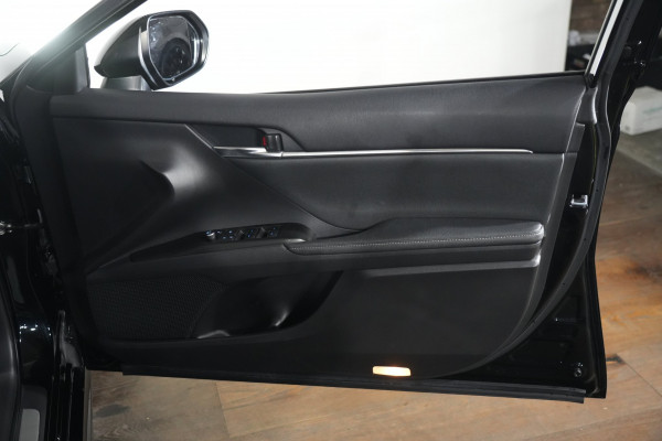 2021 Toyota Camry SX Hybrid Sedan Image 27