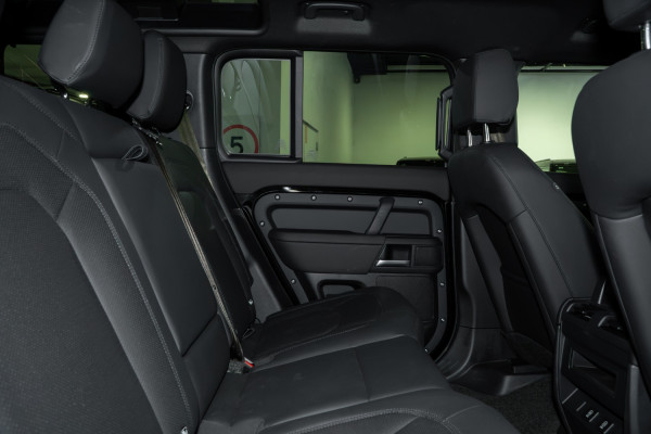 2026 Land Rover Defender L663 110 D350 X-Dynamic SE SUV image 9