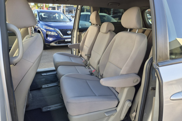 2020 Kia Carnival YP S Van Image 13