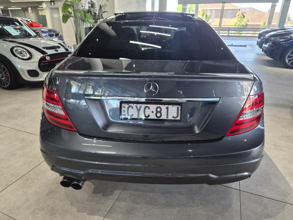2014 Mercedes-Benz C-Class C204 C250 Coupe image 8