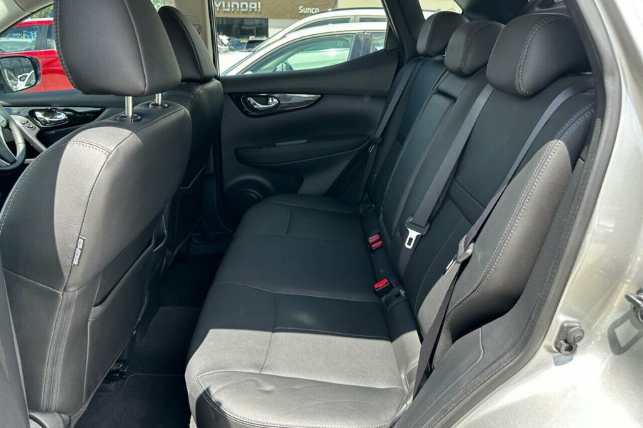 2015 Nissan Qashqai J11 TI Wagon Image 13