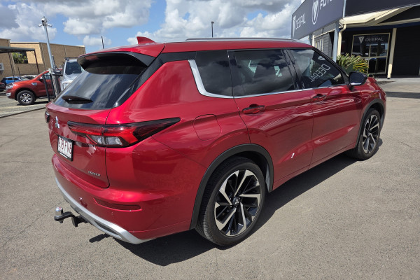2022 MY22.5 Mitsubishi Outlander ZM Exceed SUV Image 6