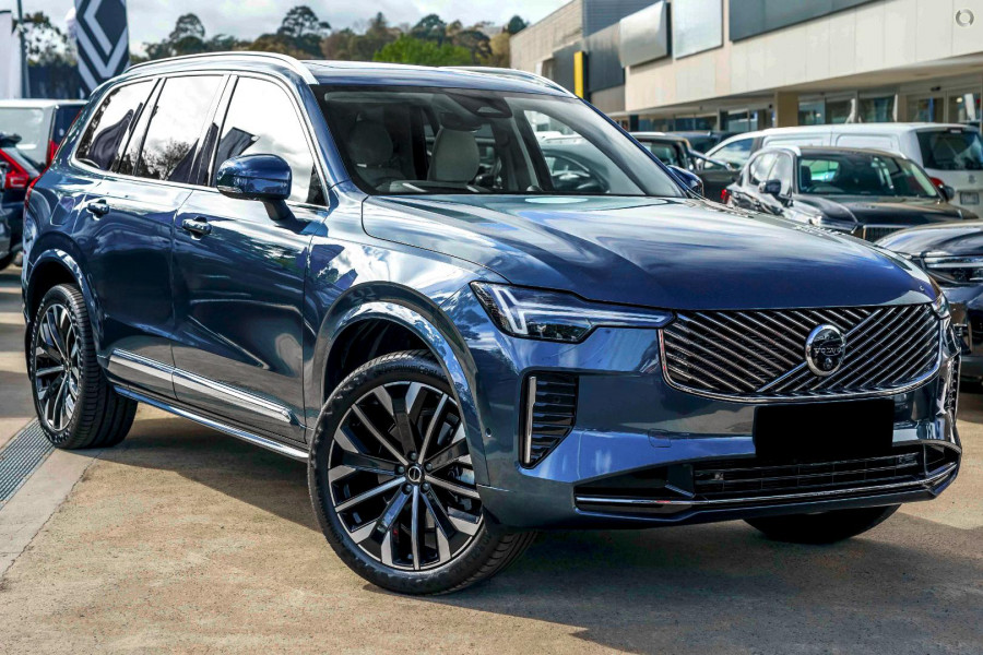 2025 Volvo XC90 L Series Ultra B5 Bright SUV Image 1
