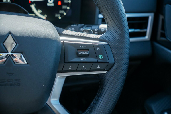 2025 Mitsubishi Outlander ZM Aspire SUV Image 13