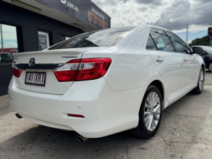 2017 Toyota Aurion GSV50R Presara Sedan