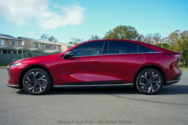 2026 Mazda 6e  E35 Atenza Hatch Image 2