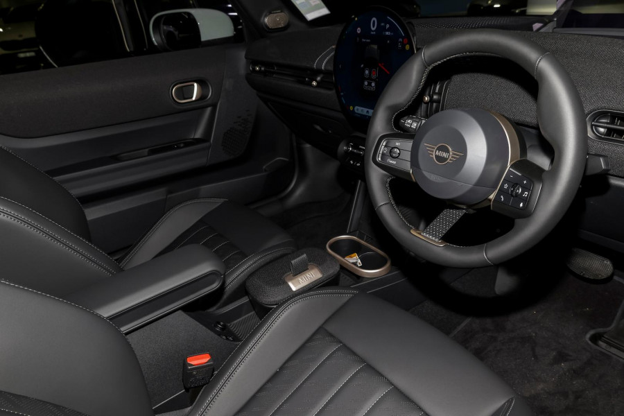 2025 MINI Cooper F67 C Favoured Convertible