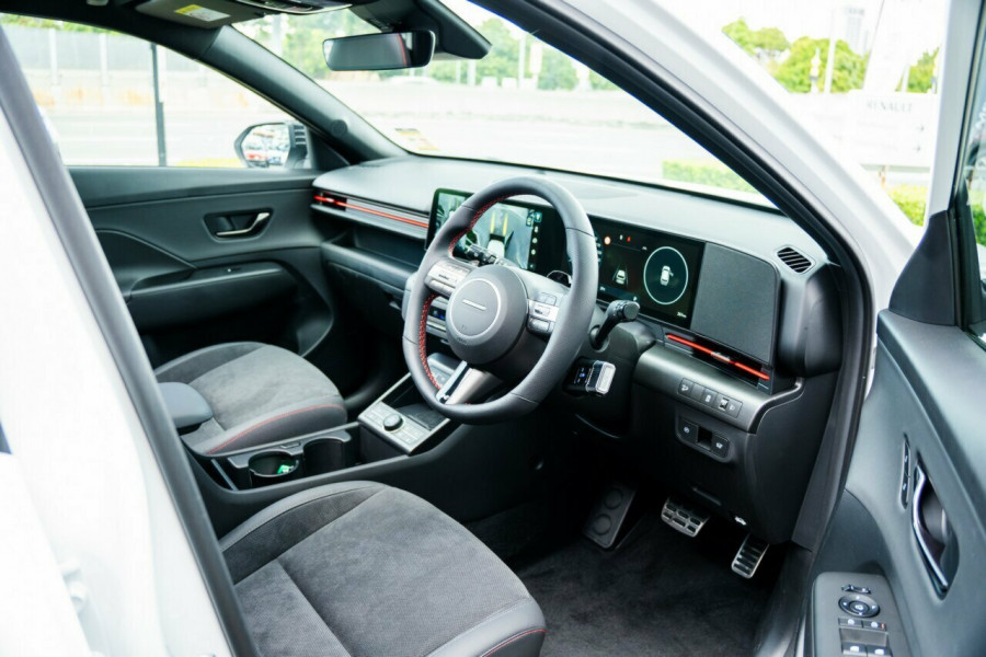 2024 Hyundai KONA SX2.V1 Premium N Line SUV Image 18