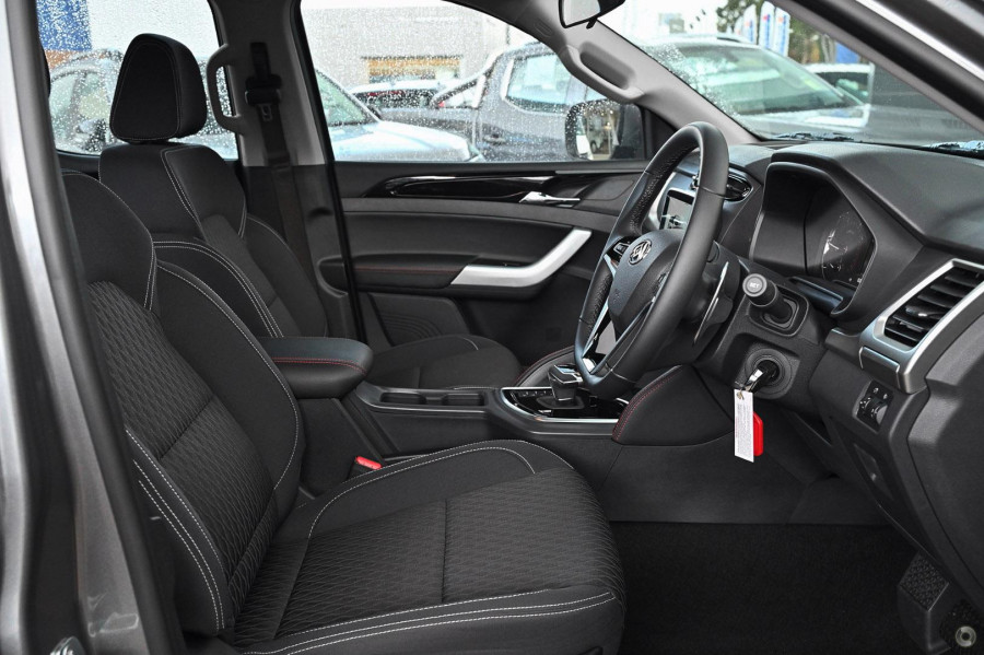 2025 LDV T60 SK8C Max PRO Ute Image 5