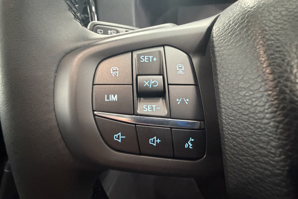 2026 MY26.5 Ford Everest UB Tremor SUV Image 30