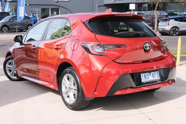 2018 Toyota Corolla MZEA12R Ascent Sport Hatch Image 2