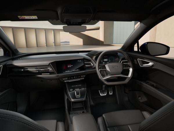 2025 MY24 Audi Q4 e-tron F4 55 SUV image 8