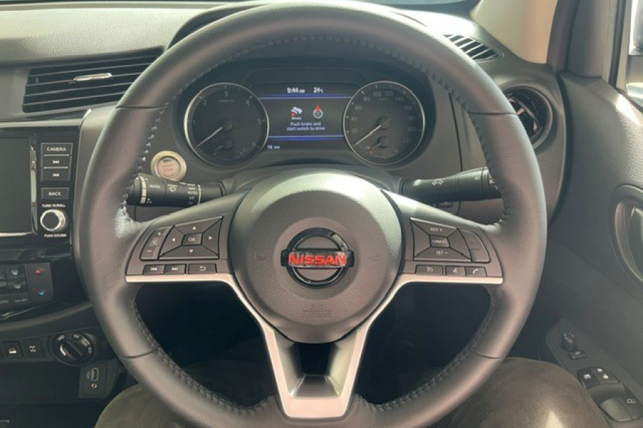 2025 Nissan Navara D23 PRO-4X Ute Image 10