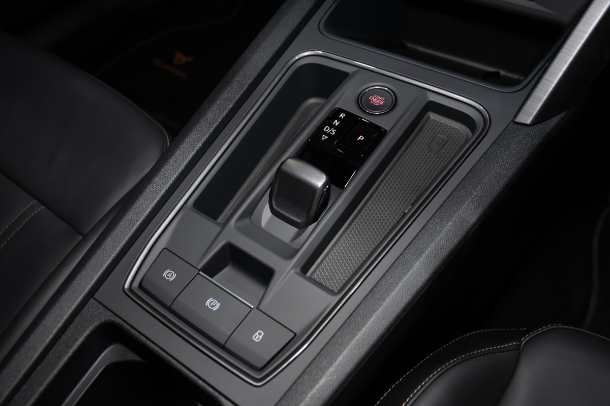 2025 Cupra Formentor VZe SUV