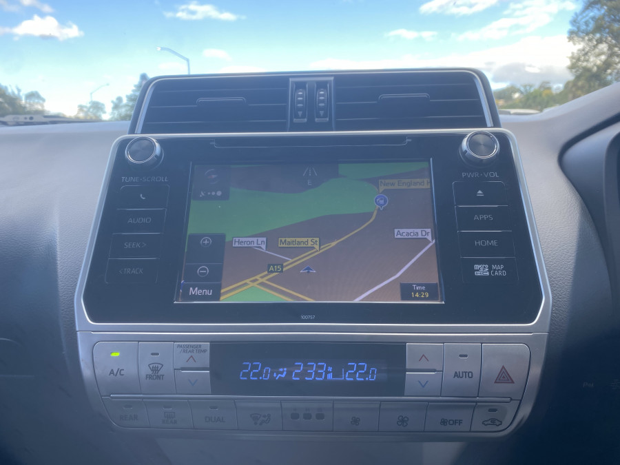 2018 Toyota LandCruiser Prado GDJ150R GXL SUV Image 15