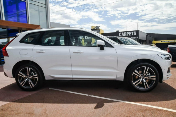 2019 MY20 Volvo XC60 UZ D4 Momentum Suv Image 5