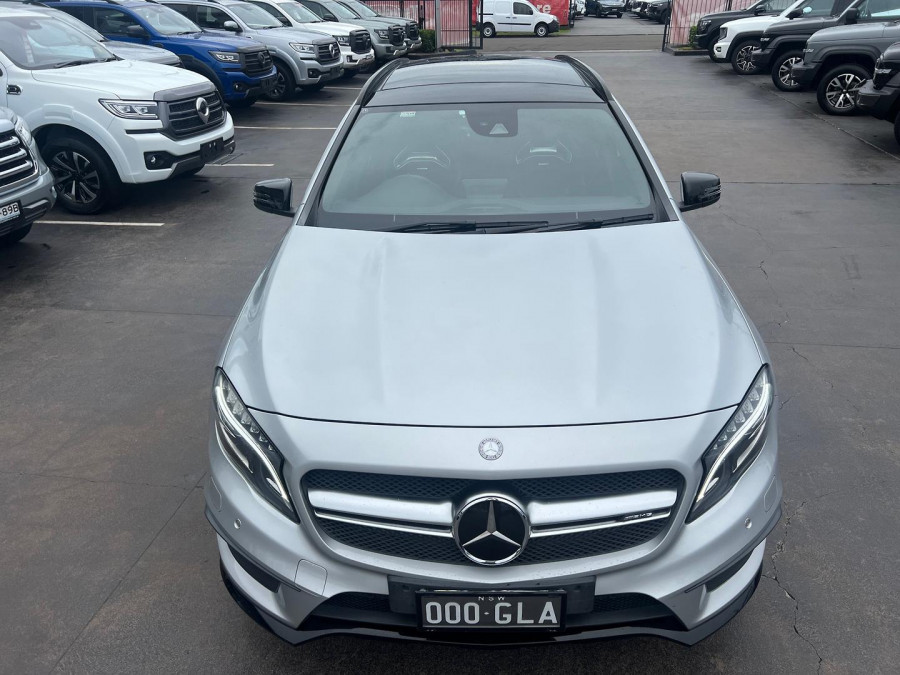 2016 Mercedes-Benz GLA-Class X156 GLA45 AMG SUV Image 9