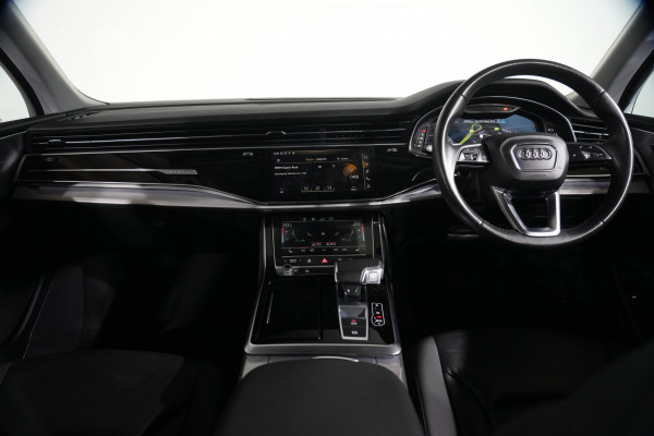 2020 Audi Q7 45 TDI SUV Image 14