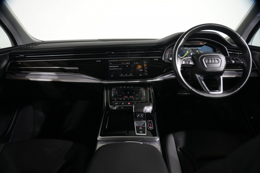 2020 Audi Q7 45 TDI SUV Image 14