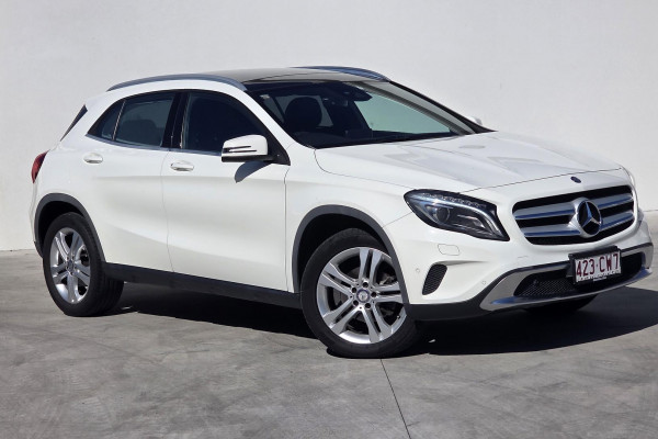 2017 Mercedes-Benz GLA-Class X156 GLA220 d SUV Image 11