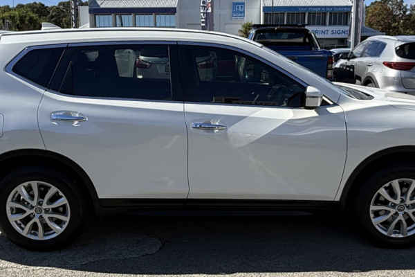 2020 Nissan X-Trail T32 Series III ST SUV Image 11
