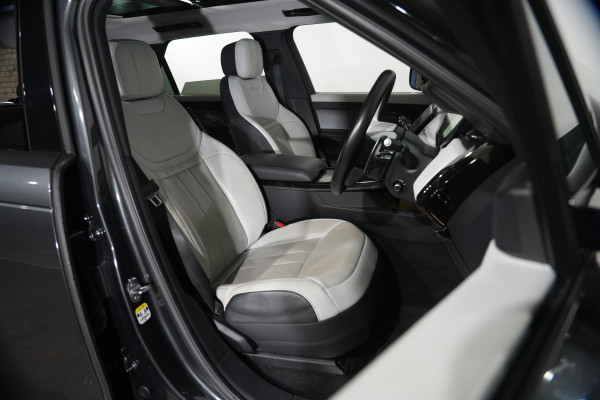 2023 Land Rover Range Rover Sport L461 D350 Dynamic HSE SUV Image 25