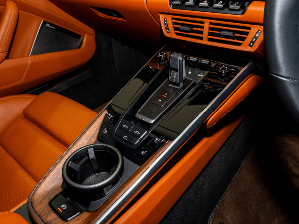 2024 MY25 Porsche 911 992 Carrera Convertible image 27