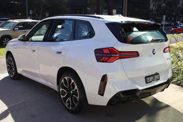 2025 BMW X3 G45 20 xDrive SUV image 5