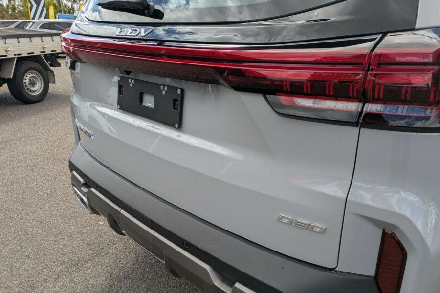 2025 LDV D90 SV9A Mode SUV Image 11