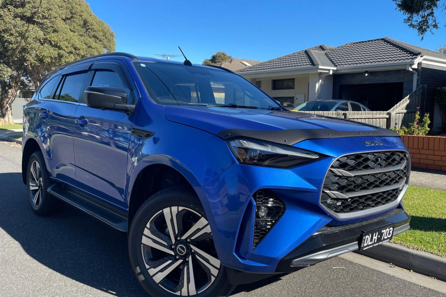2025 Isuzu MU-X RJ LS-T SUV