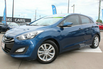 2014 Hyundai i30 GD2 Elite Hatchback Image 2