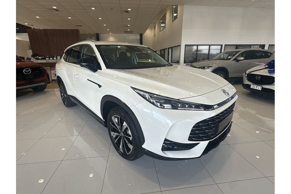 2025 MG HS AS33 Excite SUV Image 2