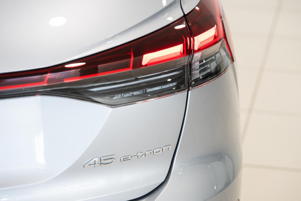 2024 MY25 Audi Q4 e-tron F4 45 SUV image 22