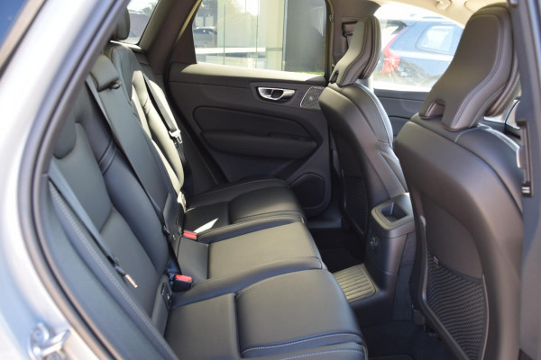 2026 Volvo XC60 UZ Ultra T8 Plug-in Hybrid Dark SUV Image 13