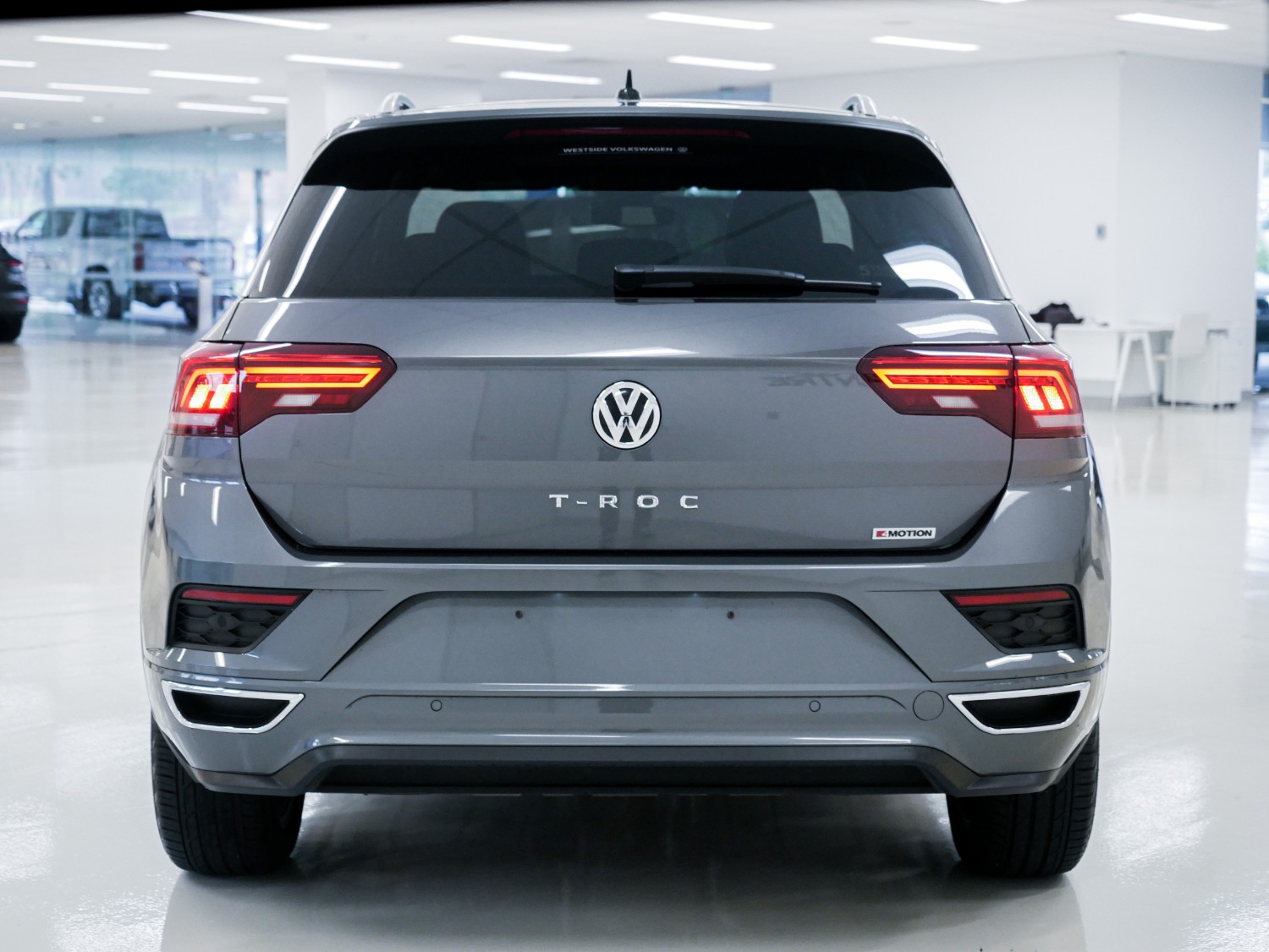2020 Volkswagen T-Roc A1 Sport SUV Image 6