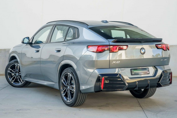 2025 BMW X2 U10 xDrive20i M Sport SUV image 2