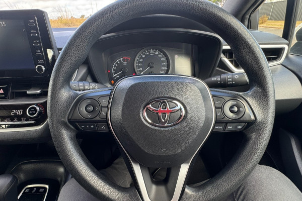 2018 Toyota Corolla ZWE211R Ascent Sport Hybrid Hatch Image 15