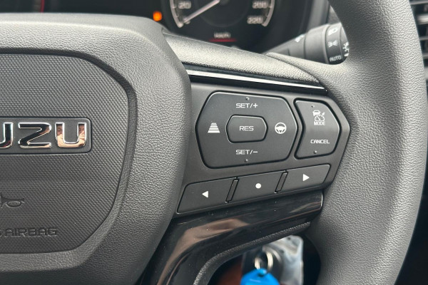 2026 MY25.5 Isuzu D-MAX RG X-RIDER Ute Image 10
